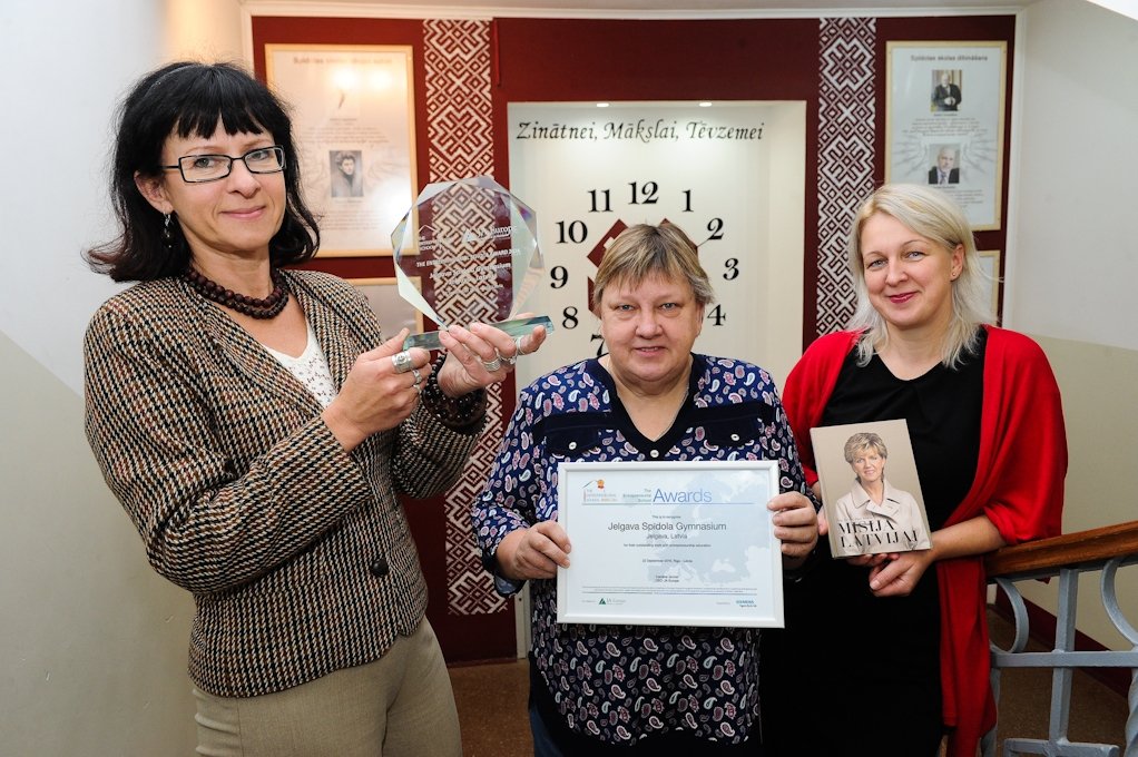Uzņēmējdarbības izglītībā godalgotā Jelgavas Spīdolas ģimnāzija sapņo par savu skolas biznesa inkubatoru