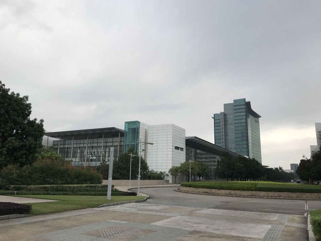 DB viesojas Huawei «aizliegtajā pilsētā»