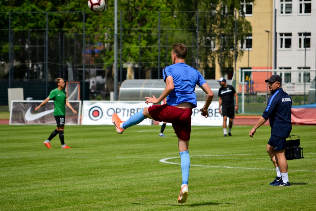 Pirmajā spēlē ar jauno treneri FK “Jelgava” piekāpjas “Valmiera Glass/ViA” ar rezultātu 0:1 (FOTO)