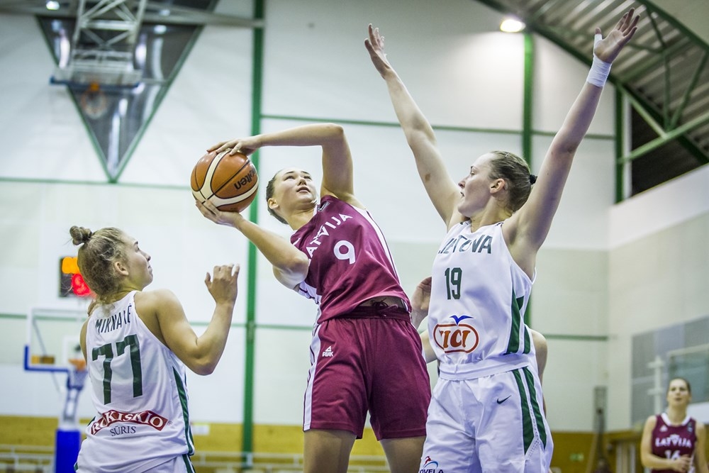 Rozentāle palīdz U20 izlasei izcīnīt 10.vietu Eiropā