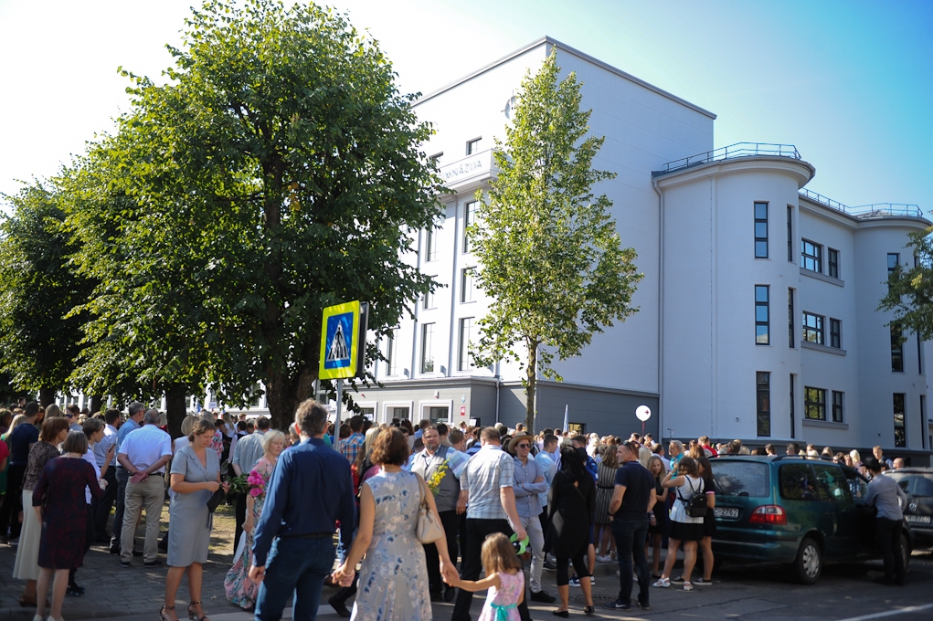 1.septembris Jelgavas Valsts ģimnāzijā (FOTO)