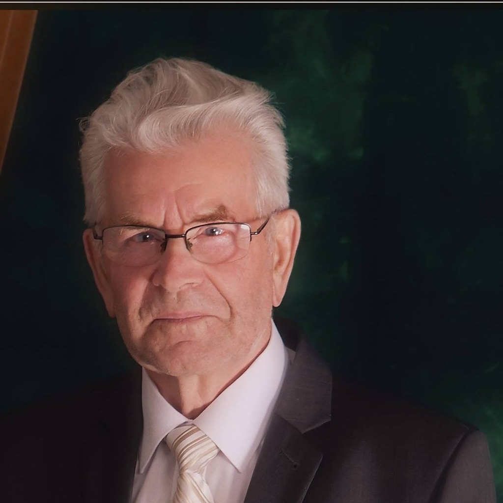 Mūžībā devies gleznotājs Miervaldis Derkusovs