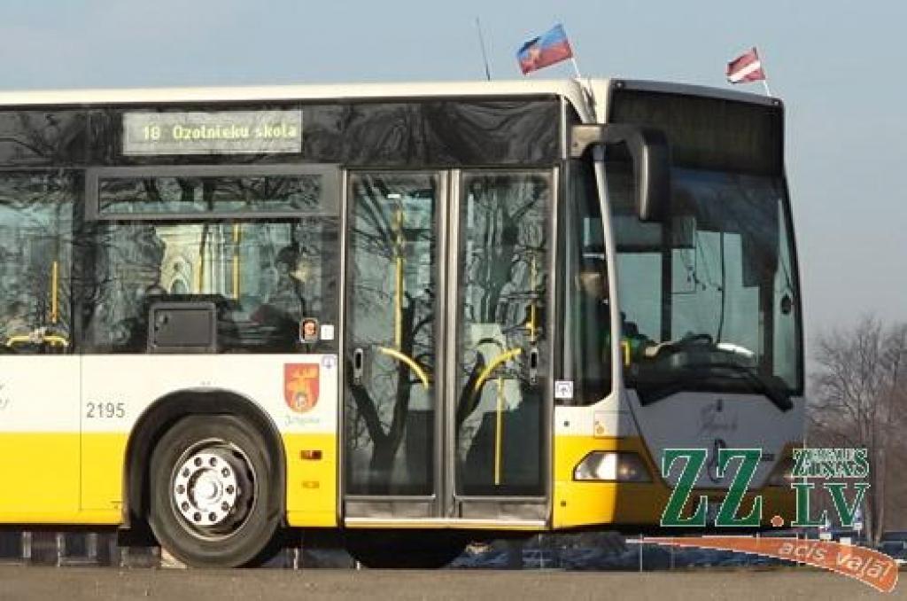 No janvāra bezbiļetniekiem būs jāmaksā trīs vai piecu latu sods