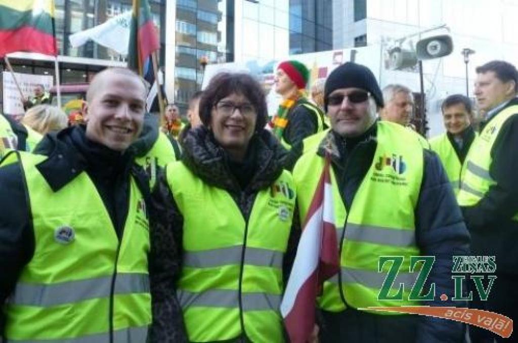 Briselē protestē arī Jelgavas novada zemnieks Uldis Vangalis