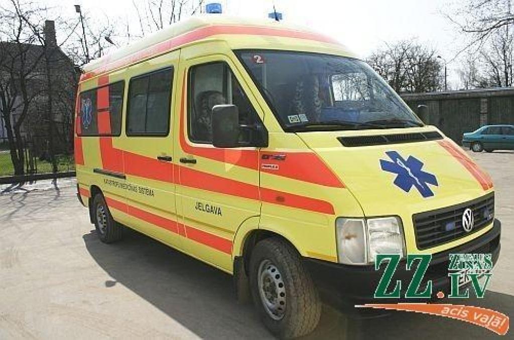 Zemgalē gadu veca meitenīte saindējas ar veļaspulveri