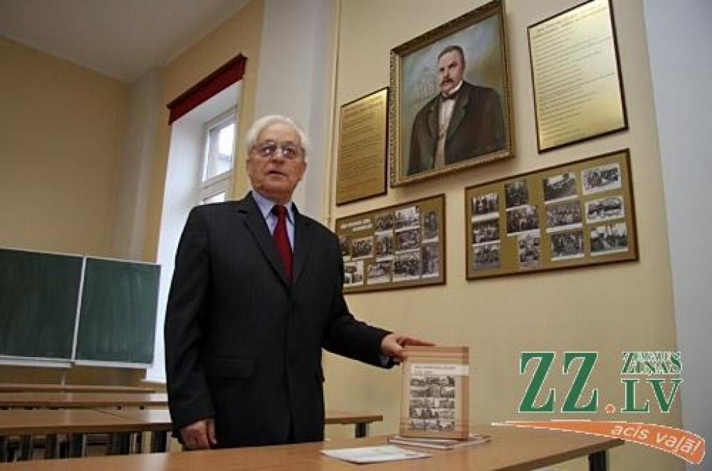 Ceturtdien «Zemgales Ziņās»: Bisenieka gars paliek bez mantiniekiem; uzņēmējiem jāceļ algas vai jāsamierinās ar strādājošo aizbraukšanu; kāds katras skolas reitings