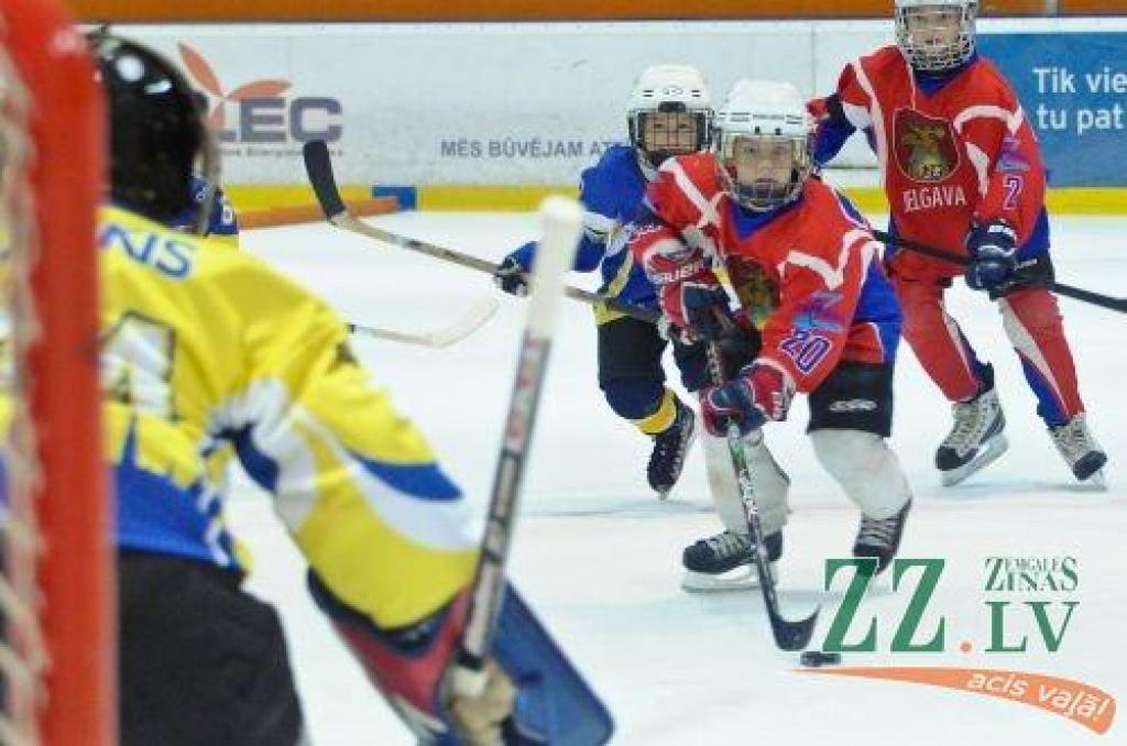 Hokejs. Jelgavnieku U-10 zēni izcīna otro vietu «Skabargas» kausa posmā (ar foto)