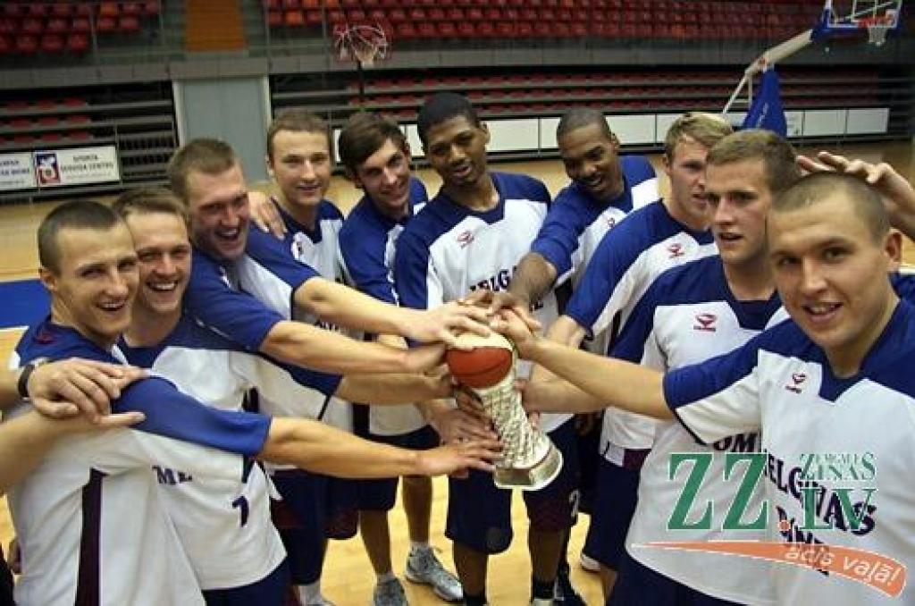 Basketbols. BK «Jelgava» izcīna pilsētas Domes dāvāto kausu (ar foto)