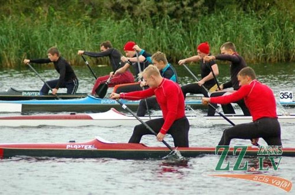 Smaiļošana un kanoe. Jelgavniekiem LČ medaļas visās vecuma grupās