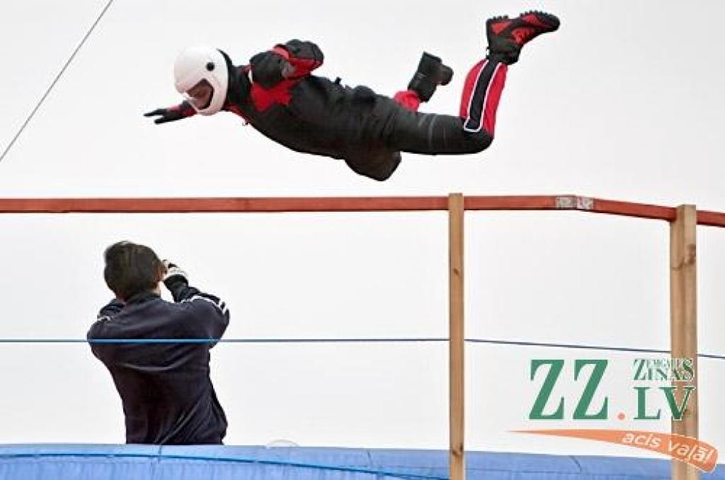 Jūnijā būs tiesas spriedums Jelgavas vēja tuneļa saimnieku prasībā pret ministriju