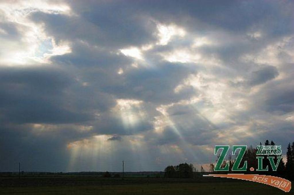 Naktī temperatūra bija nokritusi līdz diviem grādiem