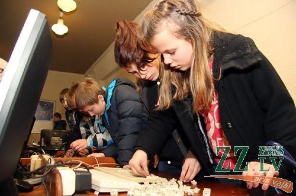 Foto: Jauniešus interesē tehniskas profesijas