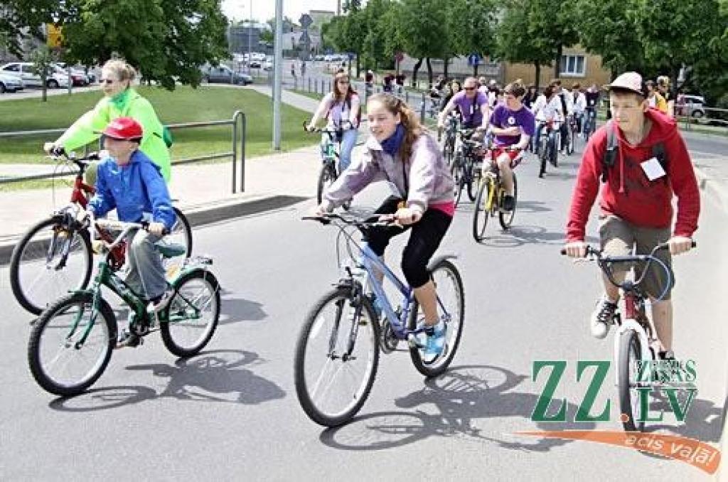 Aicina Vienotības velobrauciens