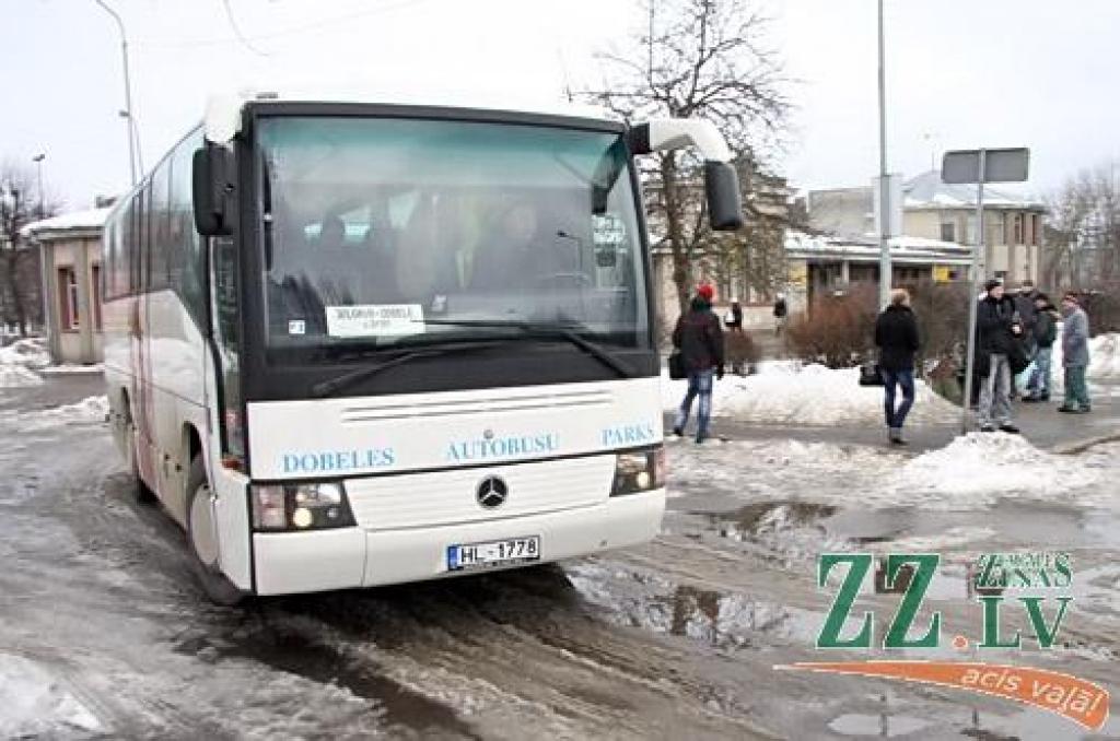 Satiksmes ministrija noliedz, ka netiktu domāts par iedzīvotāju mobilitātes nodrošināšanu