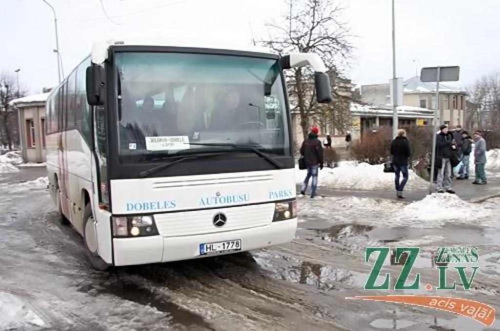 Salkazanovs: Pasažieru pārvadājumiem nākamgad draud katastrofa