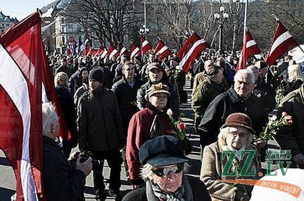 Gājienā piedalījušies 2500-3000 cilvēku; 16.marta pasākumi noslēdzas bez vardarbības