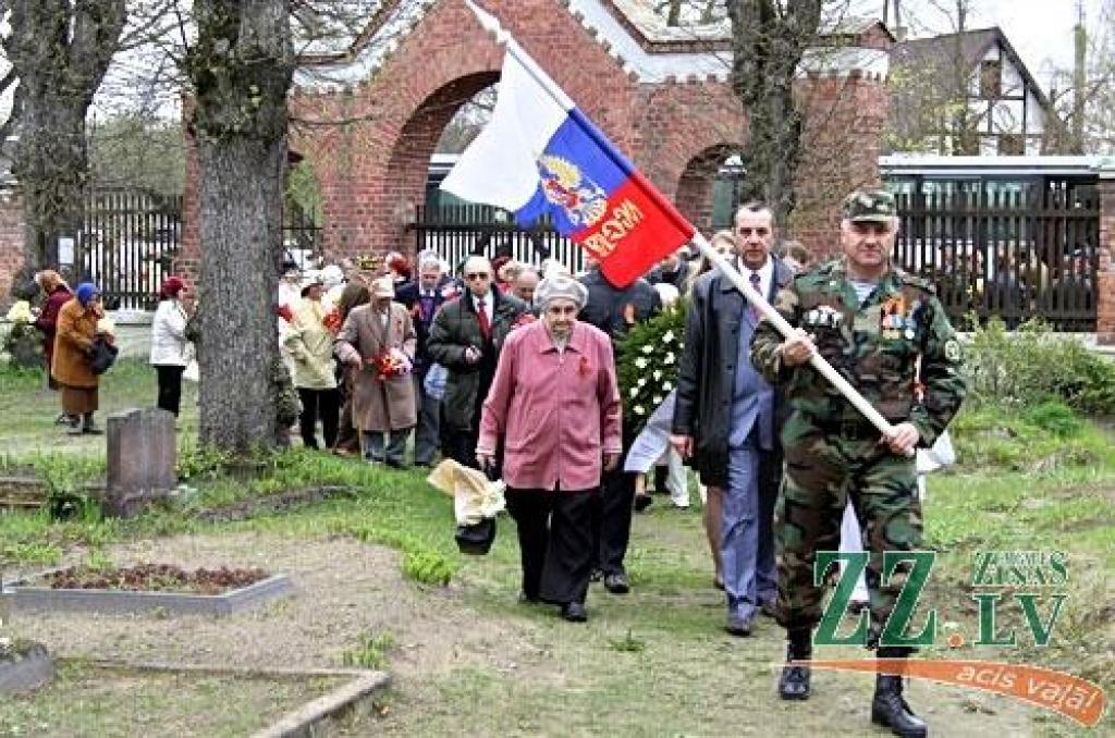 Premjers neuzskata, ka 16.marts un 9.maijs būtu atzīmējamas dienas