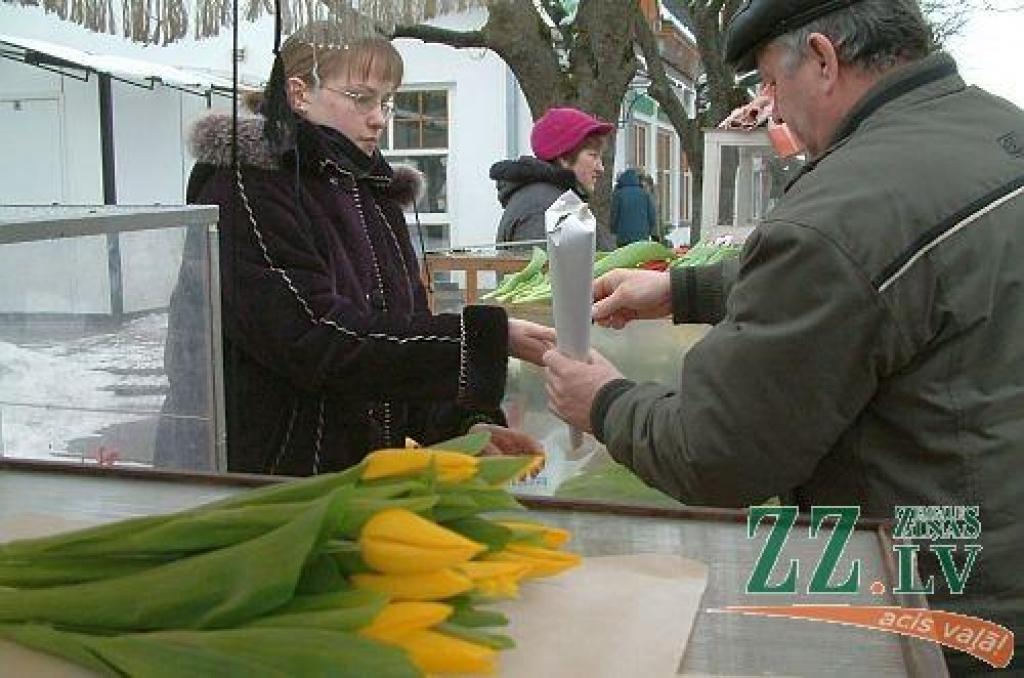 8.martu svinēs katrs trešais Latvijas iedzīvotājs