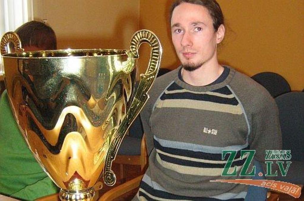 Sporta laureāts. Par panākumiem novembrī sumina Andreju Makuhu