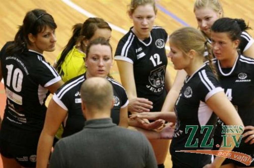 Volejbols. «Jelgava/LU» dāmas turpina bez zaudējumiem (ar foto)