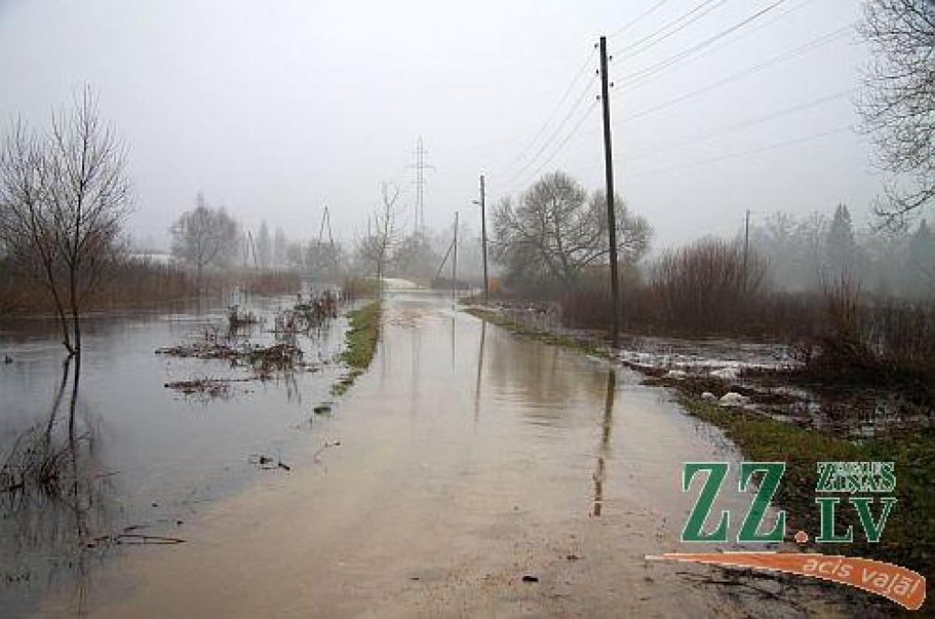 No krastiem izgājusī Svēte biedē iedzīvotājus (ar foto)