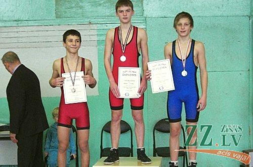 Brīvā cīņa. «Milonieši» – Latvijas čempioni