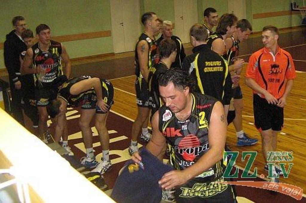 Volejbols. «Ozīšiem» piektā uzvara «Schenker» līgā (papildināts viss teksts)