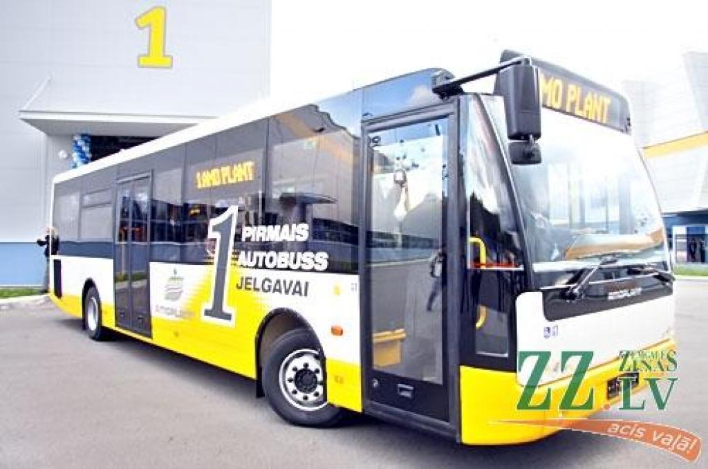 Ķīpsalā piestās Jelgavā ražotie autobusi