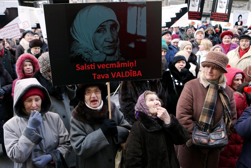 Pensionāri iecerējuši maijā rīkot protesta akcijas