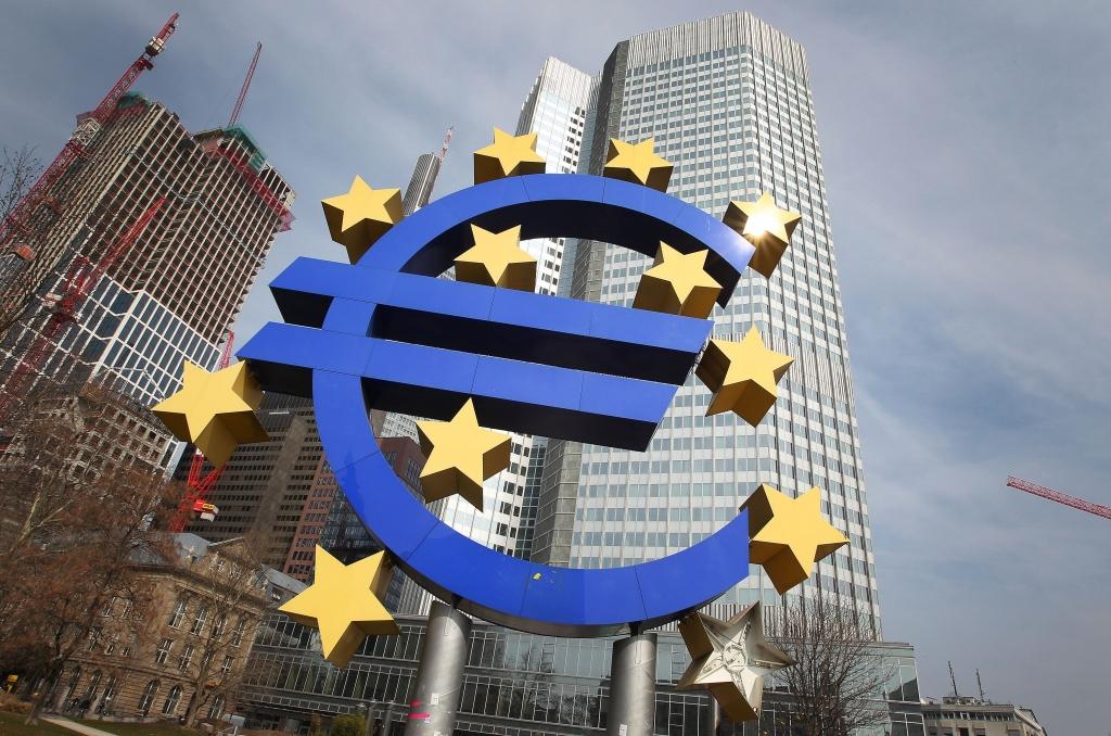 OECD: Slovēnijai draud smaga banku krīze
