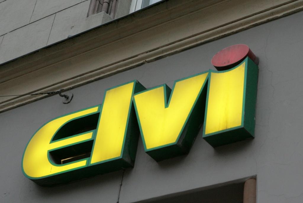 Tirgotāji nesteidz izņemt no pārdošanas igauņu desu, kuras sastāvā ir konstatēta zirga gaļa