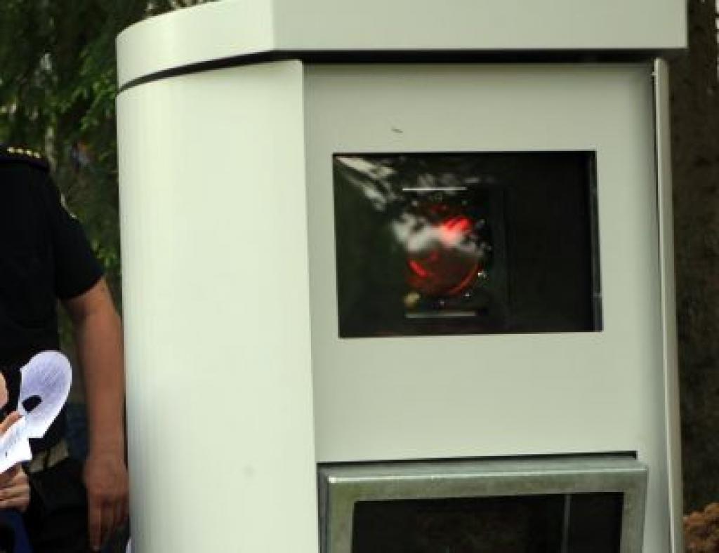 Papildināta - Stacionāros fotoradarus par 3,5 miljoniem latu CSDD pirks par saviem līdzekļiem