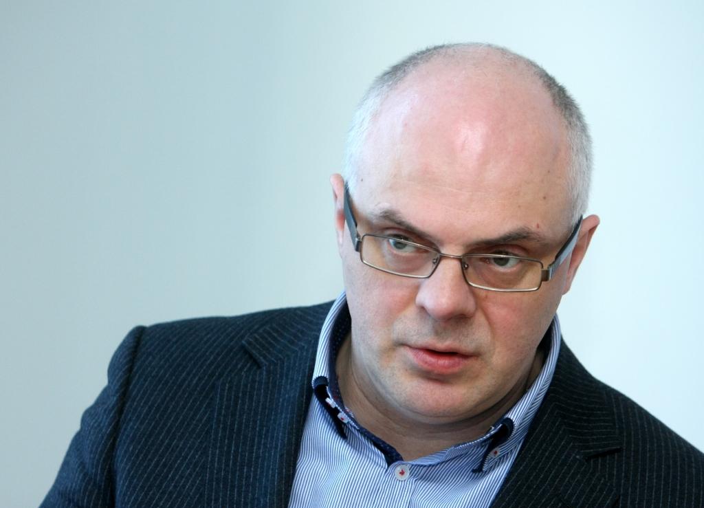 Ķīlis martā algā saņēmis vien 542 latus, lielākā alga - Straujumai