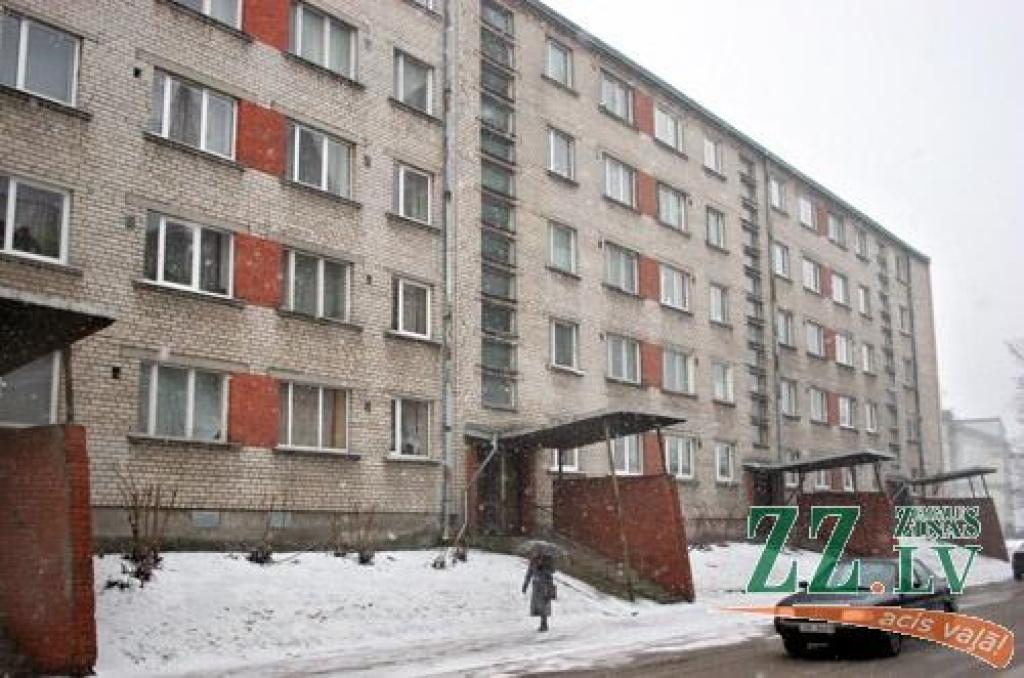 Siltināšanai gatava Raiņa ielas 9.māja