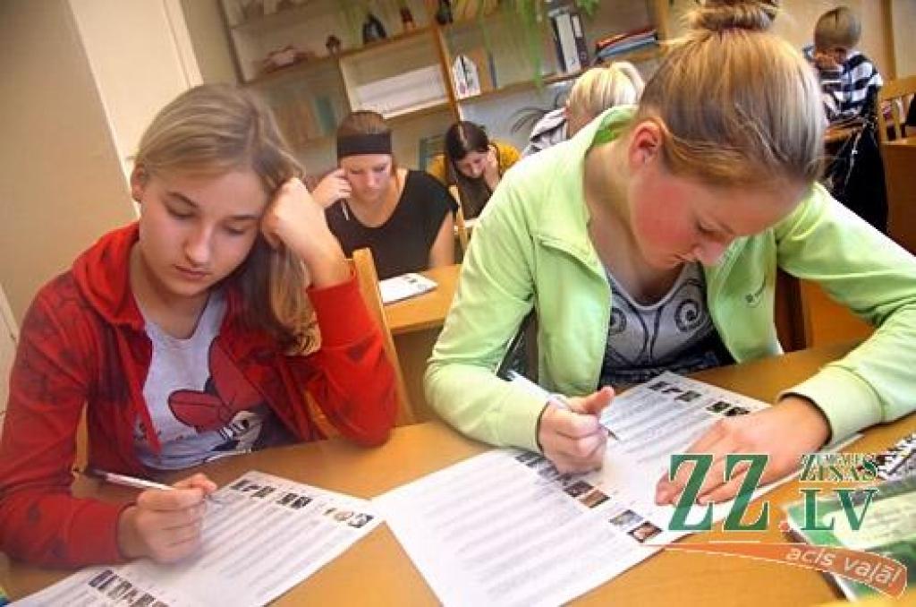 FOTO: «Kas notiek?» – bez papildiespējām