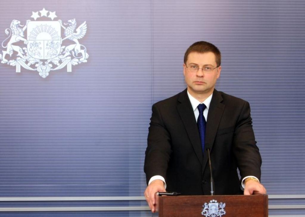 papildināta (18:39) - Dombrovskis sola pašvaldību budžeta pieaugumu līdzvērtīgi valsts budžetam