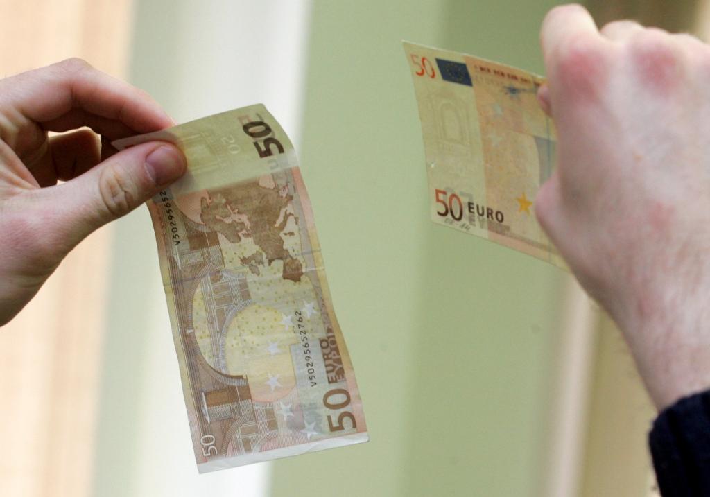 Visbiežāk vilto 20 eiro un 50 eiro banknotes