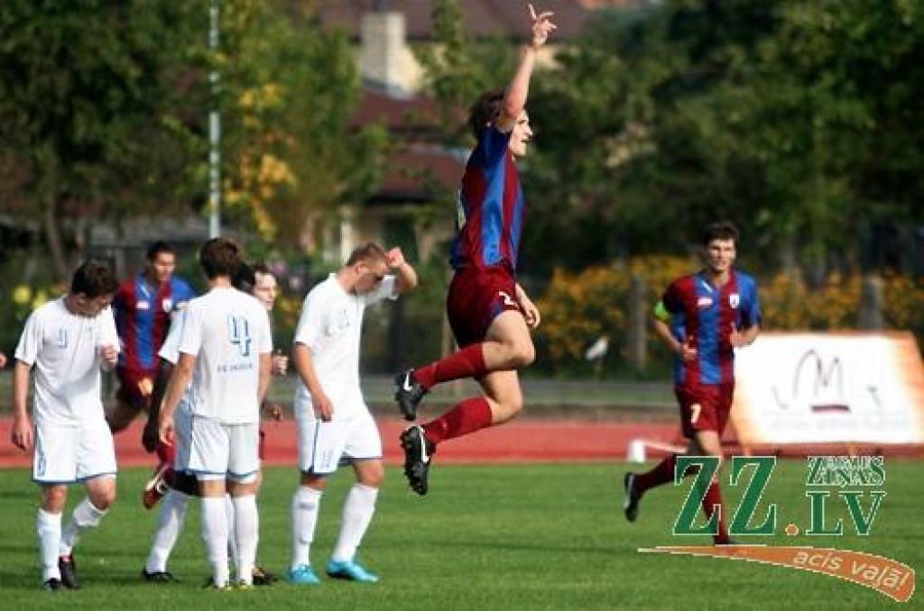 FK «Jelgava» jaunajā stadionā «izrauj» neizšķirtu pret daugavpiliešiem (ar foto, papildināta)