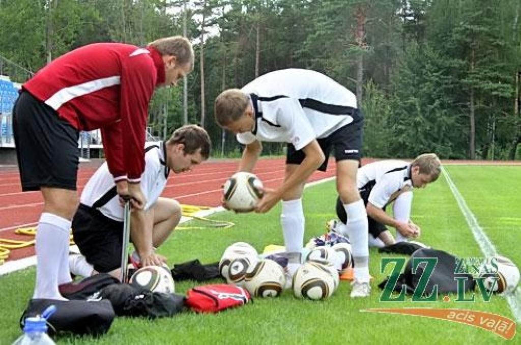 FK «Jelgava» gatavojas Slokas stadionā uzņemt Norvēģijas klubu «Molde» (ar foto)