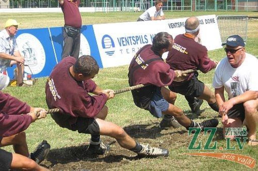 Virves vilkšana. «Ozoli» triumfē Latvijas meistarsacīkstēs Ventspilī