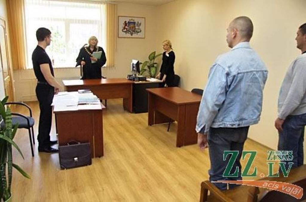 Ņevoļska tiesāšana par putras dalīšanu turpināsies jūnijā (ar foto)