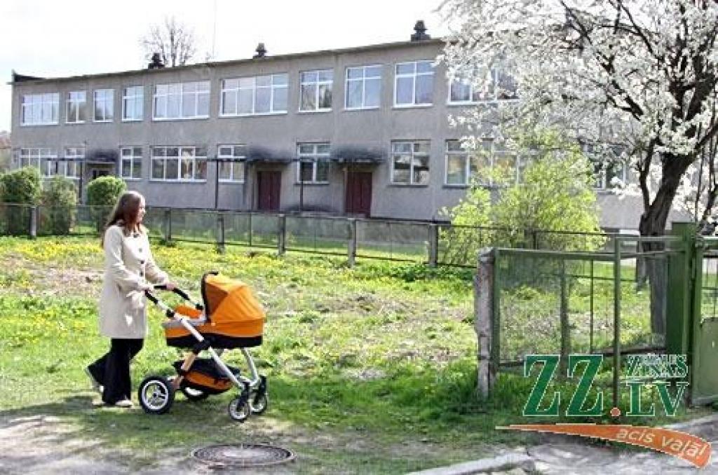 Bez vietas vairāk nekā 1000 bērnu