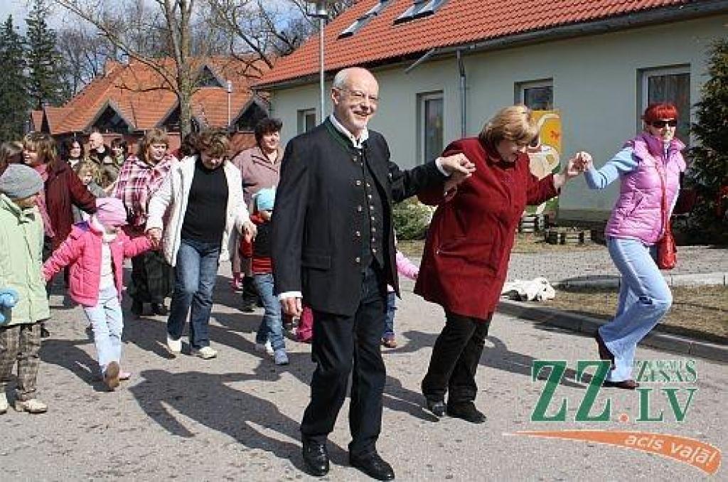 Zīgerista klusā labdarība (ar foto)