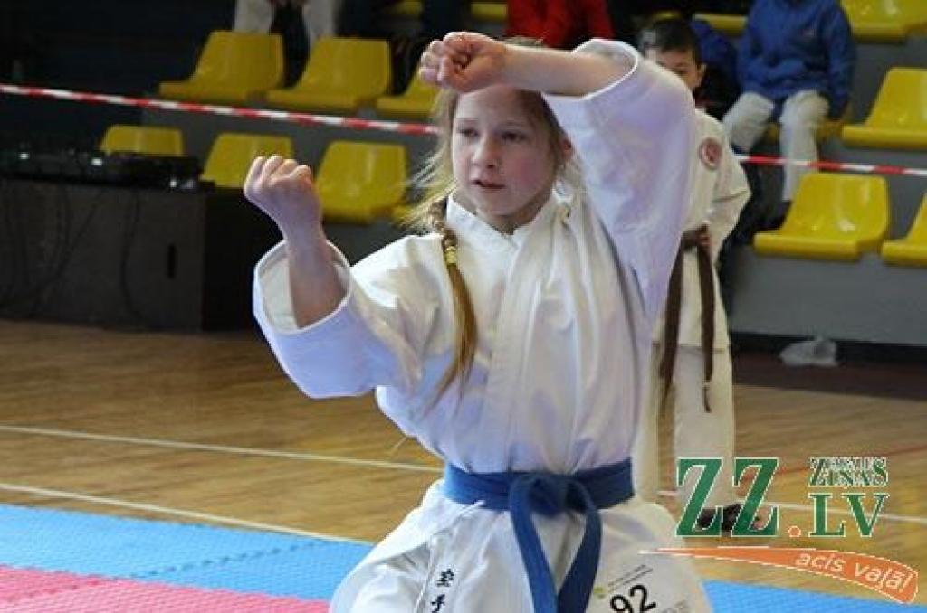 Karatē. Baltijas čempionātā jelgavniekiem visu kalumu medaļas