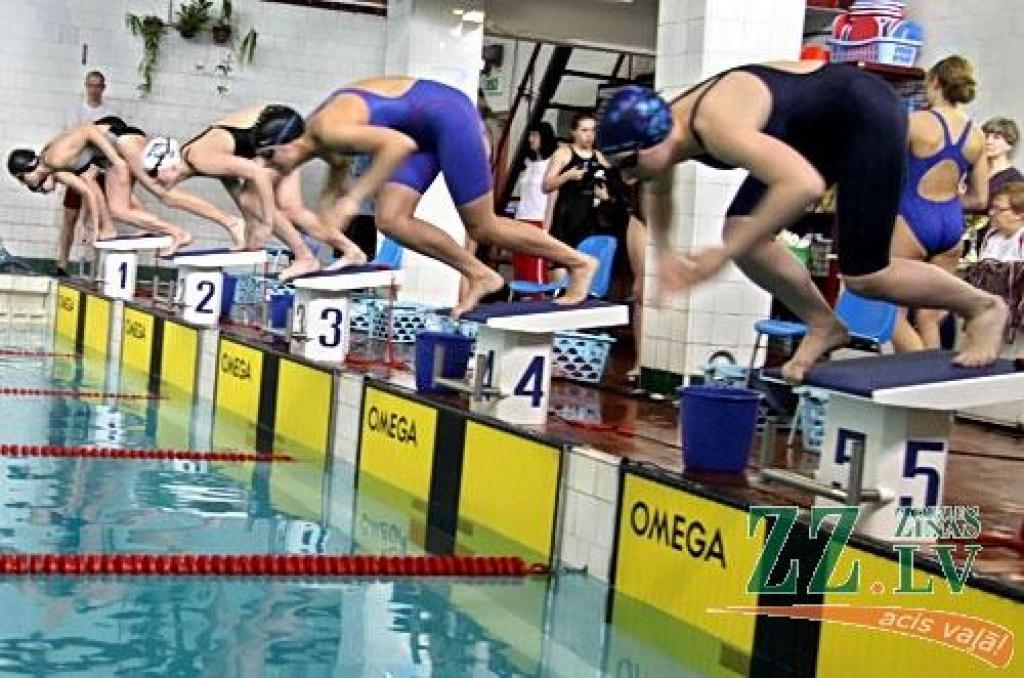Peldēšana. Skolēnu sporta spēlēs jelgavnieki – ceturtie