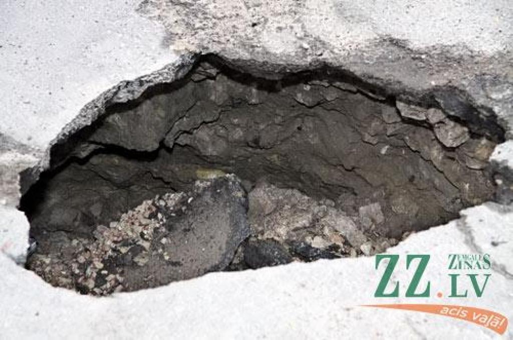161 jelgavnieks apdrošinājies pret bedru dēļ nodarītu skādi