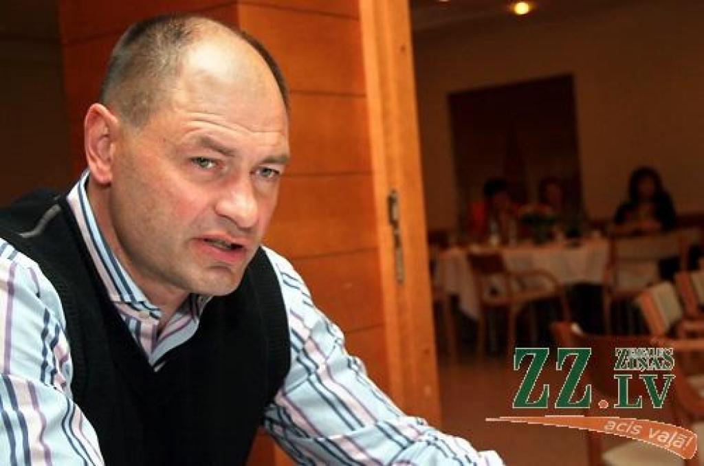Dainis Liepiņš skaidrā naudā glabā 68 tūkstošus