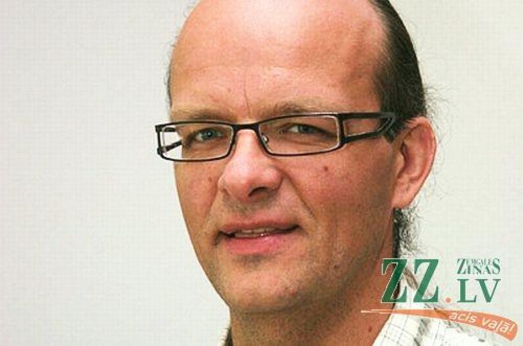 Kažotnieka lieta šķeļ Ozolnieku deputātus