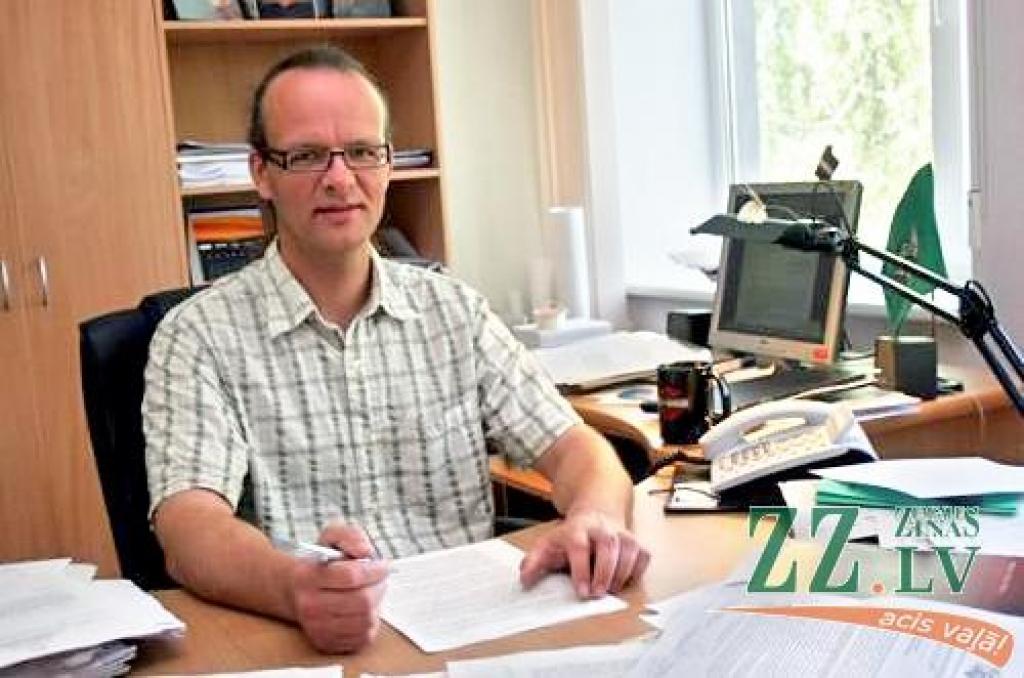 Arī apgabaltiesa lemj par labu Kažotniekam