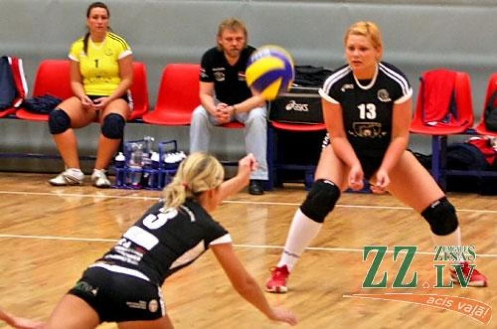 «Jelgava/LU» volejbolistes finālspēļu sēriju uzsāk ar uzvaru